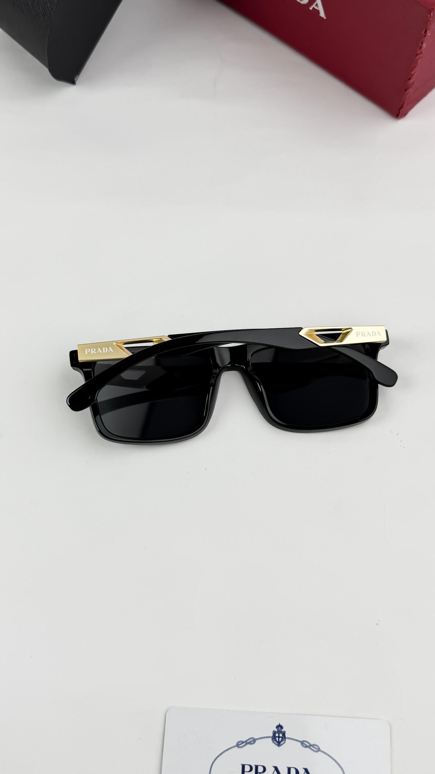 PRD. Black Gold Premium Shades