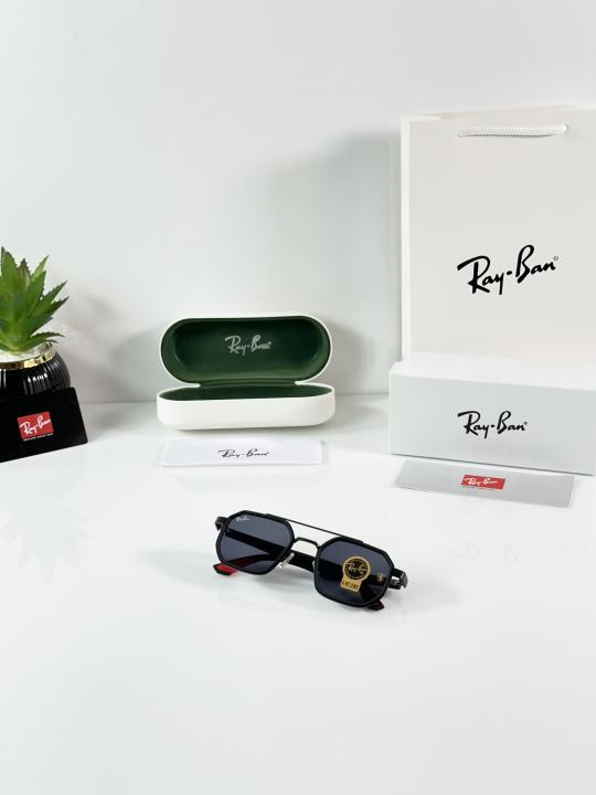 RB. Black |09
