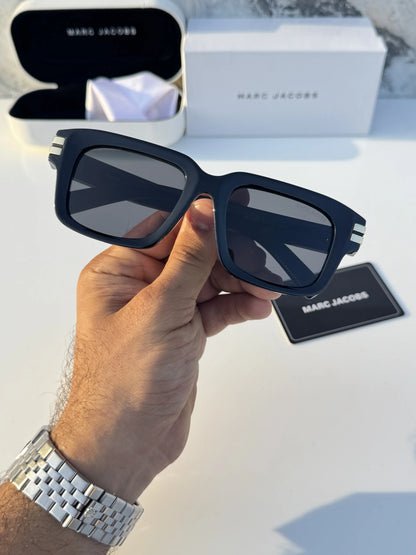 M J. black Gold |1020
